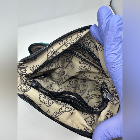 Concealed Carry‎ Bag: Sugar Skull Crossbody HandBag — Cowgirl Trendy - Picture 7 of 8